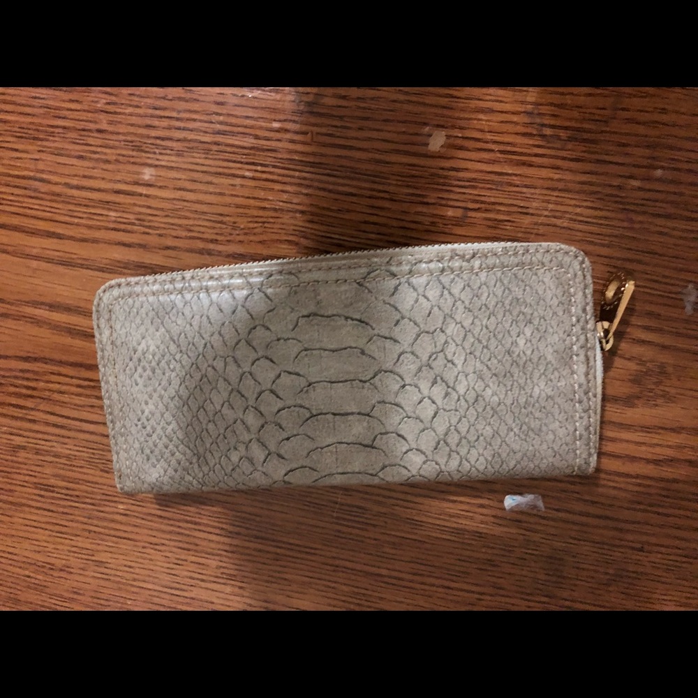 Long wallet
